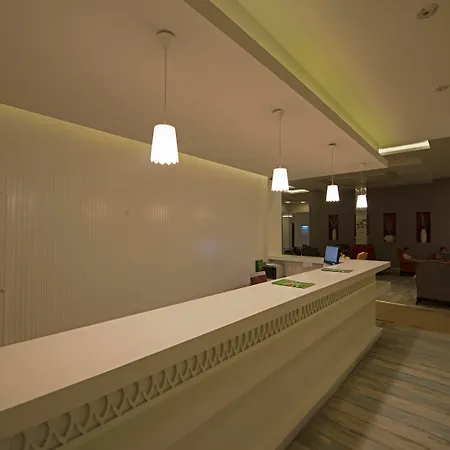 Club Troy & Hotel
